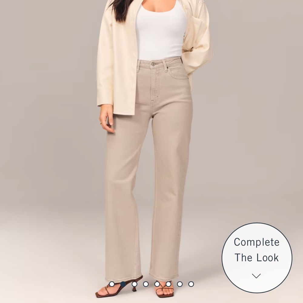 Abercrombie & Fitch Curve Love High Rise 90s Relaxed Jean in Oat 29 8R